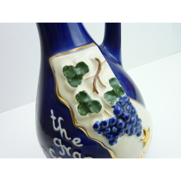 Vintage 1970 Ezra Brooks Wine Fresno Grape Center California Decanter Bottle Jug - Picture 5 of 7